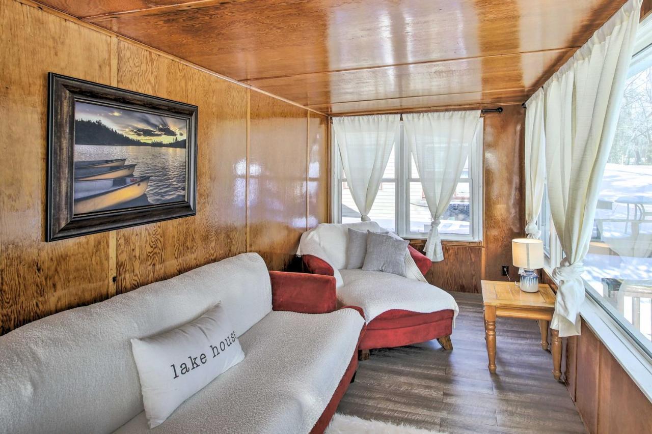 Quaint And Pet-Friendly Cabin On Shawano Lake! Dış mekan fotoğraf