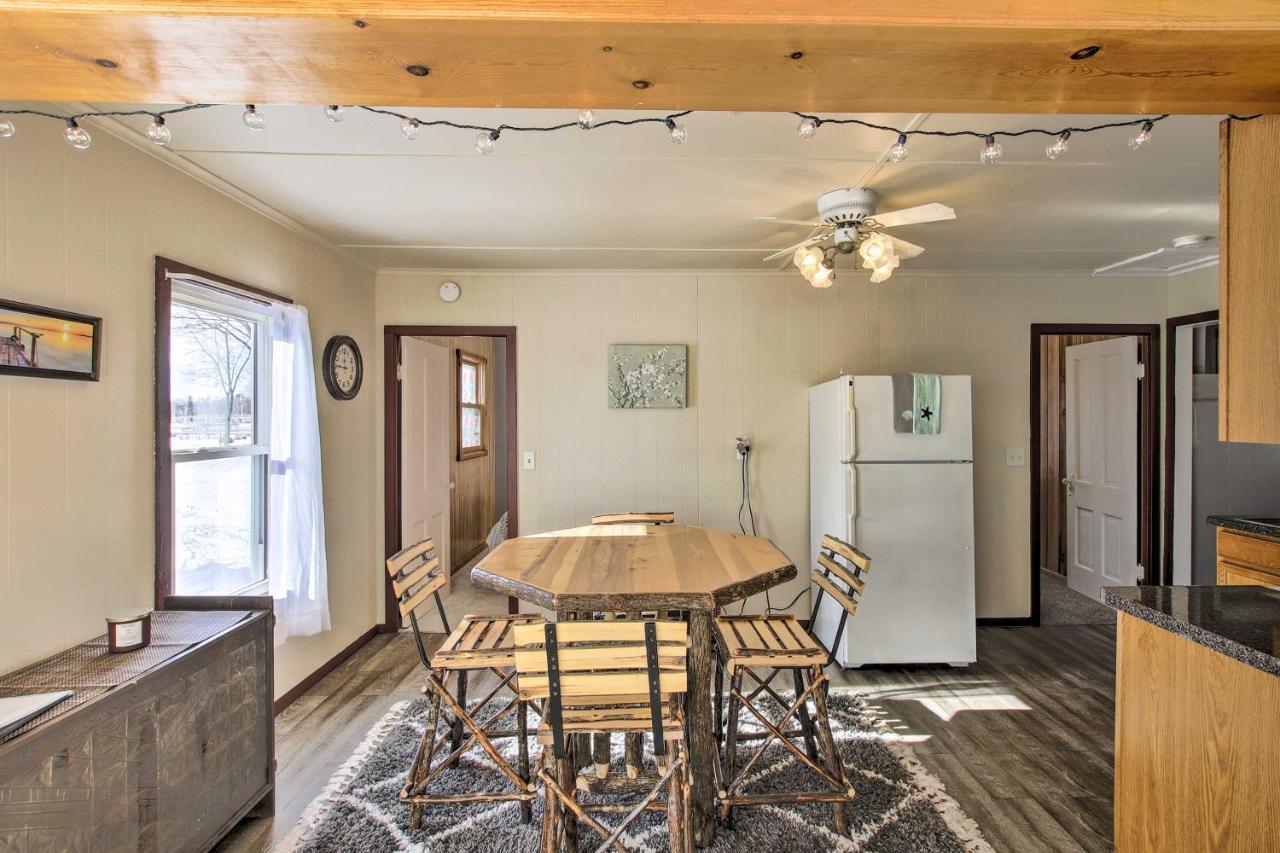 Quaint And Pet-Friendly Cabin On Shawano Lake! Dış mekan fotoğraf